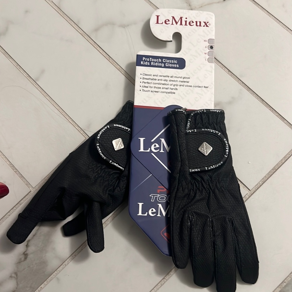 LeMieux Junior Kids Classic Riding Gloves size small